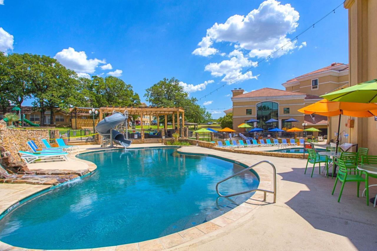 Lake View Tangled At Texoma Home With Hot Tub! Pottsboro Exterior foto